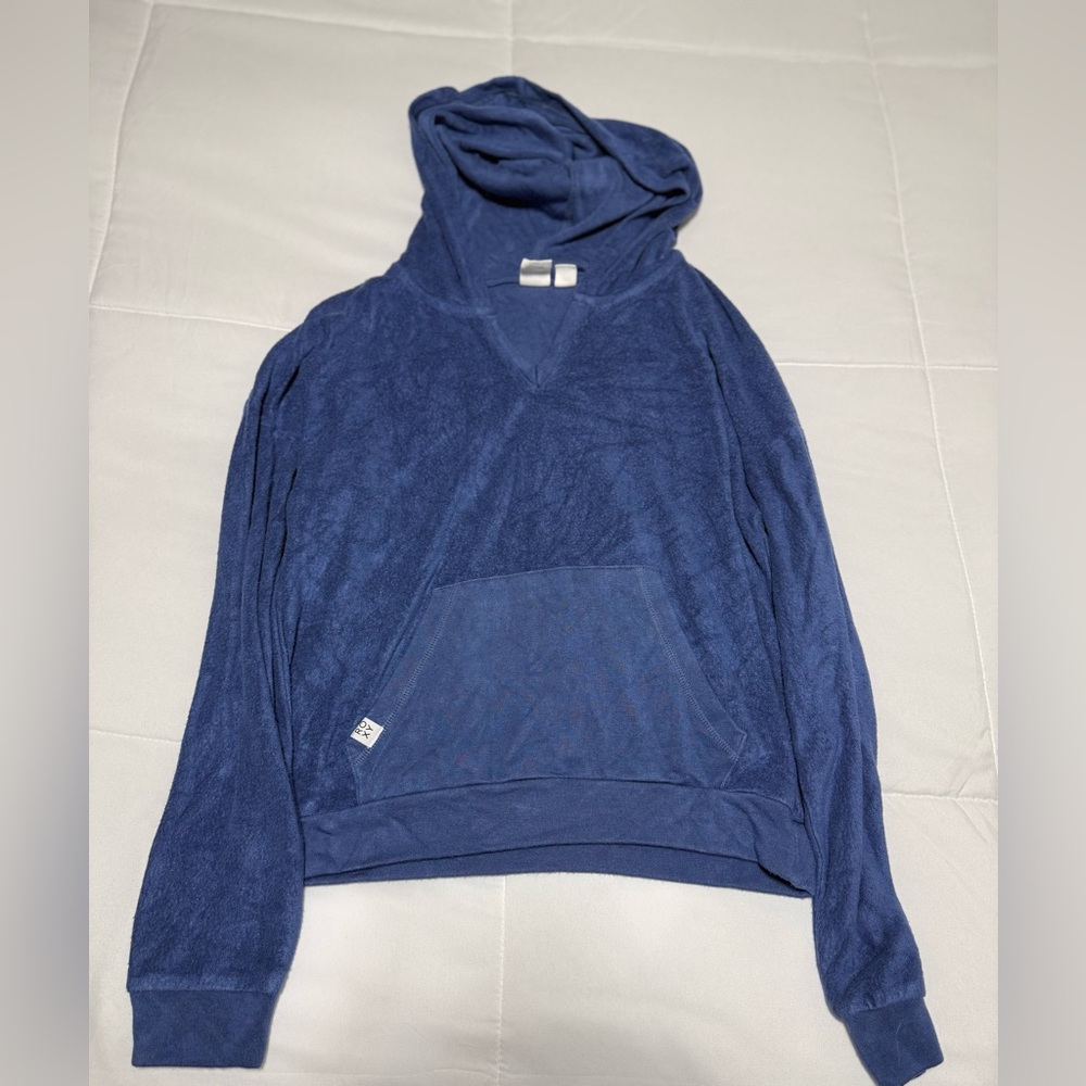 Roxy Men's Navy Hoodie Sweater